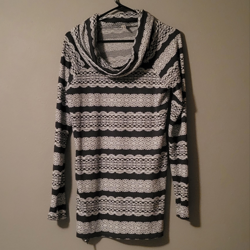 Lace Print Cowl Neck Tunic